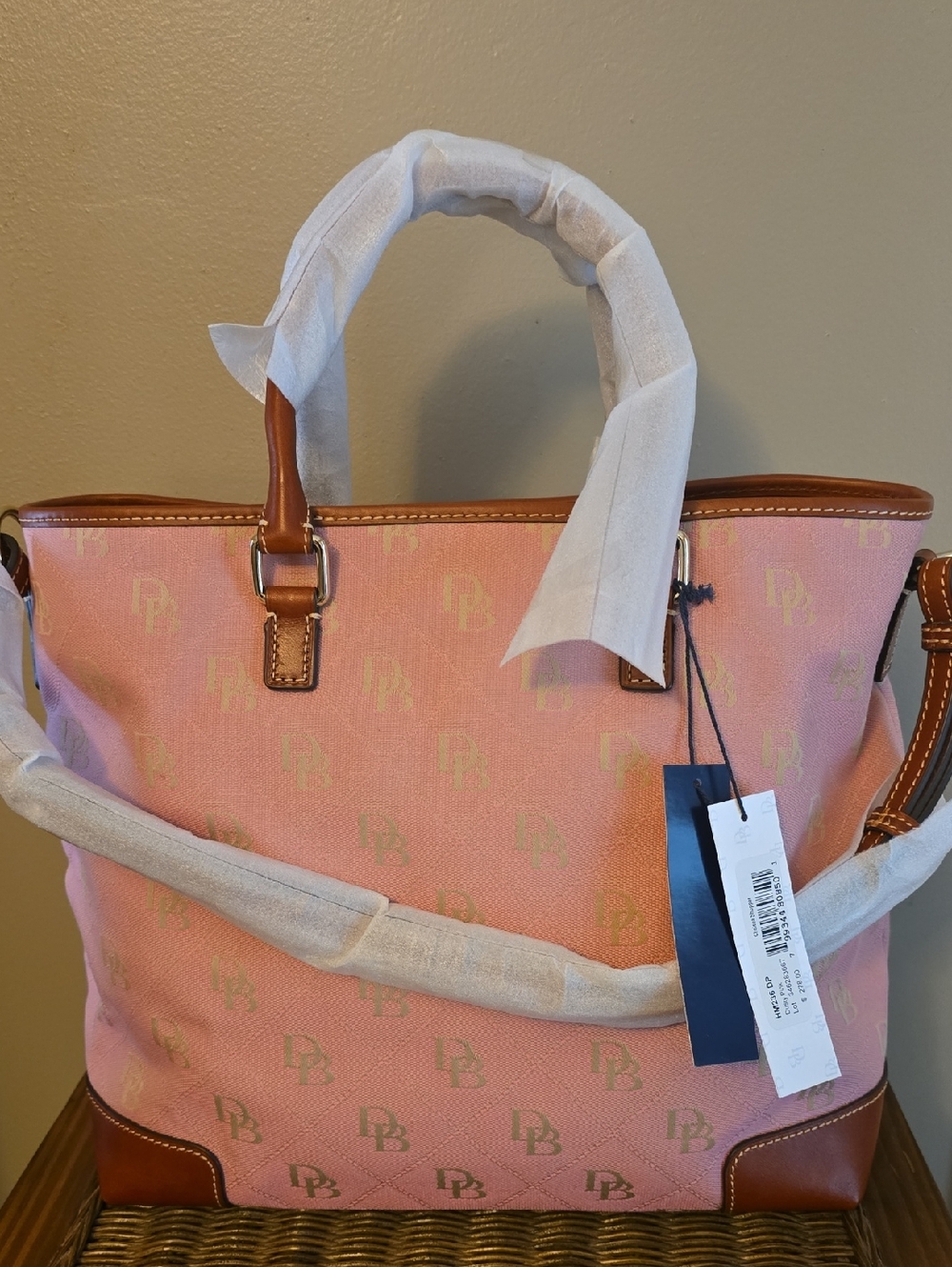Dooney & Bourke Chelsea Shopper Tote, Handbag - Picture 4 of 11